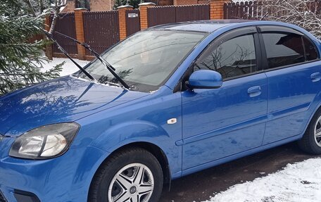 KIA Rio II, 2011 год, 655 000 рублей, 1 фотография