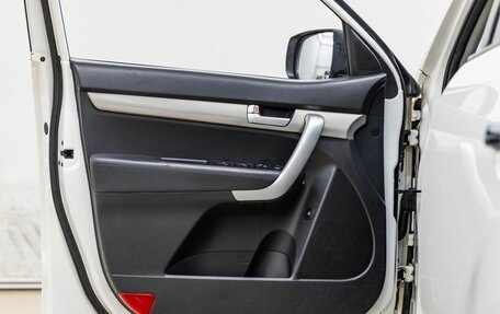 KIA Sorento II рестайлинг, 2012 год, 1 348 000 рублей, 28 фотография