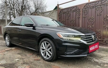 Volkswagen Passat B8 рестайлинг, 2020 год, 3 500 000 рублей, 2 фотография