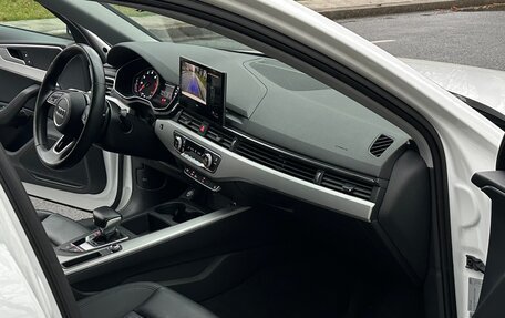 Audi A4, 2021 год, 3 100 000 рублей, 22 фотография