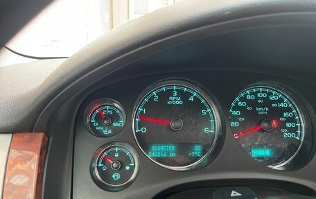 Chevrolet Tahoe III, 2012 год, 2 200 000 рублей, 10 фотография