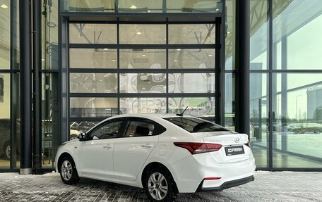 Hyundai Solaris II рестайлинг, 2017 год, 1 120 000 рублей, 2 фотография