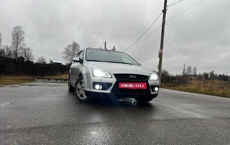 Ford Focus II рестайлинг, 2006 год, 385 000 рублей, 1 фотография