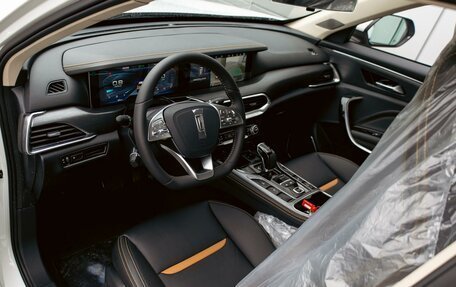 FAW Bestune T77, 2024 год, 2 095 000 рублей, 13 фотография