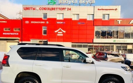 Toyota Land Cruiser Prado 150 рестайлинг 2, 2018 год, 4 600 000 рублей, 1 фотография