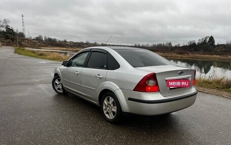 Ford Focus II рестайлинг, 2006 год, 385 000 рублей, 3 фотография