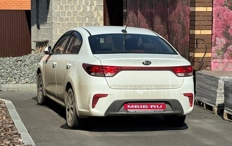 KIA Rio IV, 2018 год, 1 080 000 рублей, 2 фотография