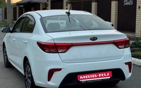 KIA Rio IV, 2018 год, 1 080 000 рублей, 8 фотография
