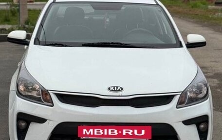 KIA Rio IV, 2018 год, 1 080 000 рублей, 10 фотография