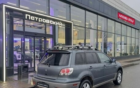 Mitsubishi Outlander III рестайлинг 3, 2003 год, 350 000 рублей, 3 фотография