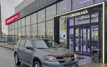 Mitsubishi Outlander III рестайлинг 3, 2003 год, 350 000 рублей, 10 фотография