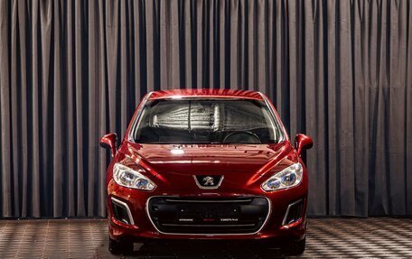 Peugeot 308 II, 2011 год, 625 000 рублей, 2 фотография