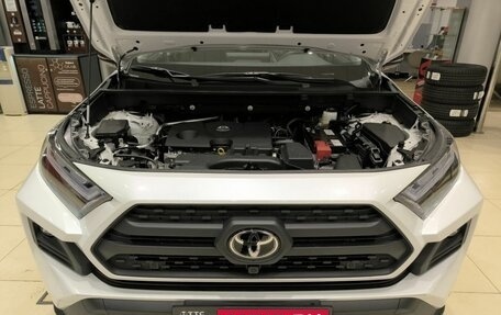 Toyota RAV4, 2025 год, 4 350 000 рублей, 9 фотография