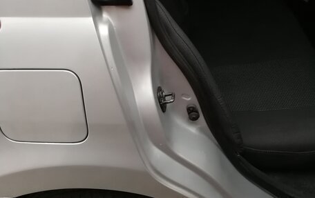 Nissan Tiida, 2010 год, 890 000 рублей, 20 фотография