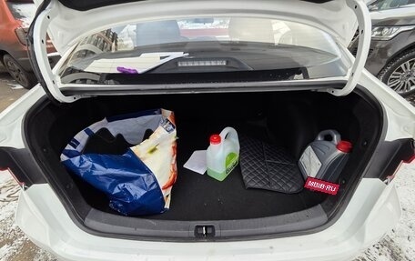 Toyota Corolla, 2024 год, 3 200 000 рублей, 10 фотография