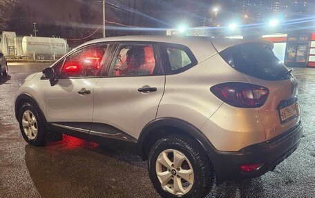 Renault Kaptur I рестайлинг, 2018 год, 1 200 000 рублей, 6 фотография