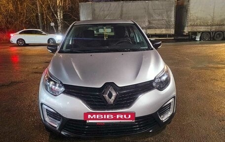 Renault Kaptur I рестайлинг, 2018 год, 1 200 000 рублей, 2 фотография