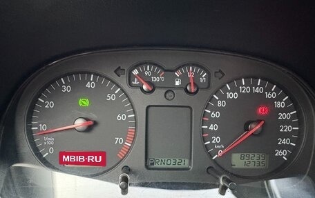 Volkswagen Bora, 2003 год, 418 000 рублей, 5 фотография