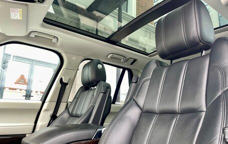 Land Rover Range Rover IV рестайлинг, 2015 год, 3 799 000 рублей, 2 фотография