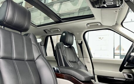 Land Rover Range Rover IV рестайлинг, 2015 год, 3 799 000 рублей, 12 фотография