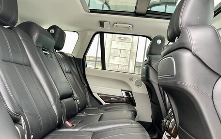 Land Rover Range Rover IV рестайлинг, 2015 год, 3 799 000 рублей, 18 фотография