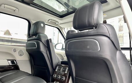 Land Rover Range Rover IV рестайлинг, 2015 год, 3 799 000 рублей, 17 фотография