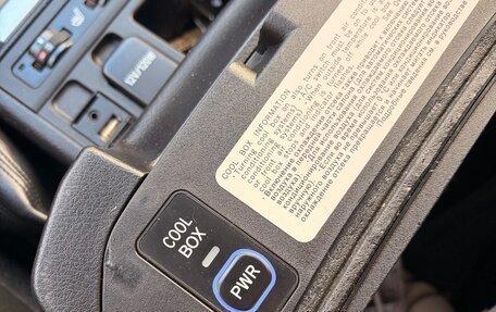 Toyota Land Cruiser Prado 150 рестайлинг 2, 2018 год, 4 600 000 рублей, 12 фотография