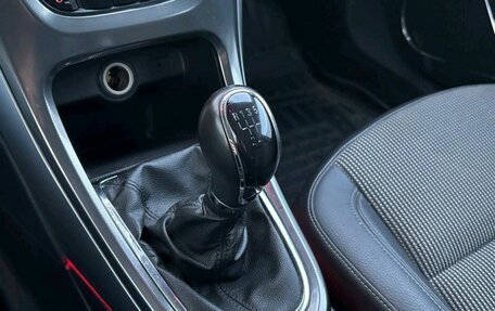 Opel Astra J, 2011 год, 550 000 рублей, 15 фотография