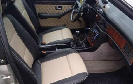 Audi 100, 1988 год, 350 000 рублей, 8 фотография