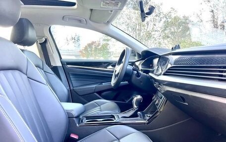 Volkswagen Passat B8 рестайлинг, 2022 год, 1 980 000 рублей, 10 фотография