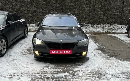 BMW 5 серия, 2010 год, 1 350 000 рублей, 18 фотография