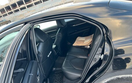 Toyota Camry, 2019 год, 2 650 000 рублей, 13 фотография