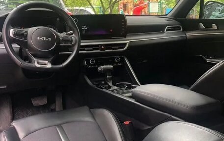 KIA K5, 2023 год, 3 400 000 рублей, 5 фотография