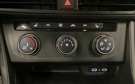 Volkswagen Jetta VII, 2020 год, 2 319 000 рублей, 23 фотография