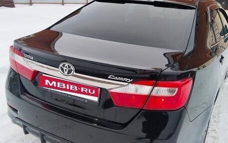 Toyota Camry, 2012 год, 1 400 000 рублей, 4 фотография