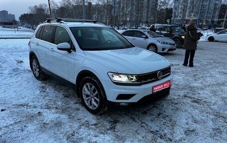Volkswagen Tiguan II, 2018 год, 2 485 000 рублей, 1 фотография