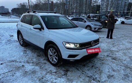 Volkswagen Tiguan II, 2018 год, 2 485 000 рублей, 8 фотография