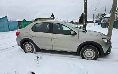 Renault Logan II, 2019 год, 1 200 000 рублей, 2 фотография