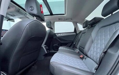 Volkswagen Jetta VII, 2022 год, 2 050 000 рублей, 5 фотография