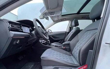 Volkswagen Jetta VII, 2022 год, 2 050 000 рублей, 9 фотография