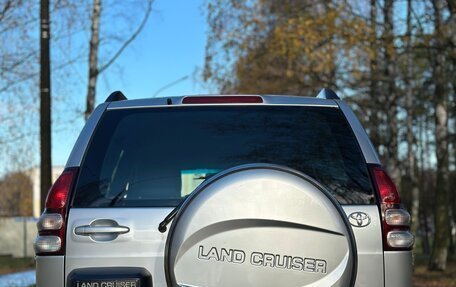 Toyota Land Cruiser Prado 120 рестайлинг, 2005 год, 1 730 000 рублей, 18 фотография