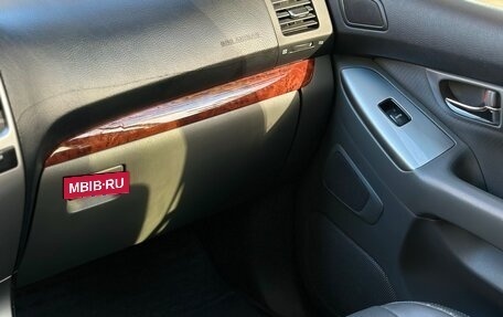 Toyota Land Cruiser Prado 120 рестайлинг, 2005 год, 1 730 000 рублей, 28 фотография