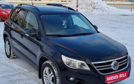 Volkswagen Tiguan I, 2010 год, 890 000 рублей, 3 фотография