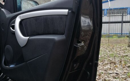 Renault Logan I, 2011 год, 700 000 рублей, 15 фотография