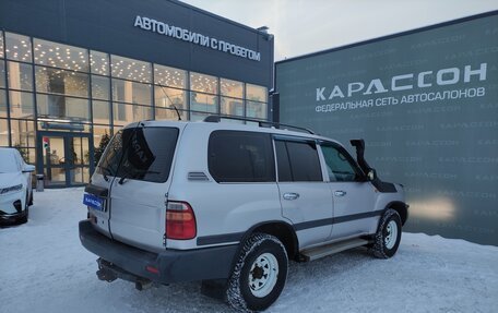 Toyota Land Cruiser 100 рестайлинг 2, 1999 год, 1 438 000 рублей, 2 фотография