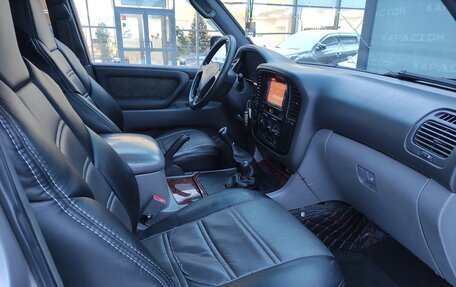 Toyota Land Cruiser 100 рестайлинг 2, 1999 год, 1 438 000 рублей, 7 фотография