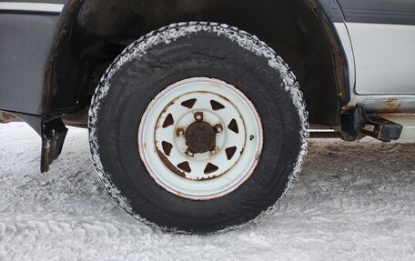 Toyota Land Cruiser 100 рестайлинг 2, 1999 год, 1 438 000 рублей, 12 фотография