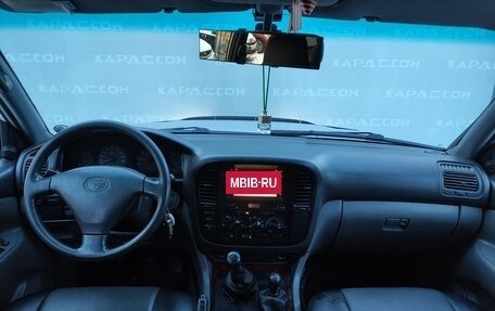 Toyota Land Cruiser 100 рестайлинг 2, 1999 год, 1 438 000 рублей, 6 фотография