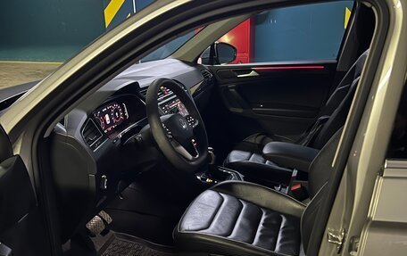 Volkswagen Tiguan II, 2021 год, 3 300 000 рублей, 5 фотография