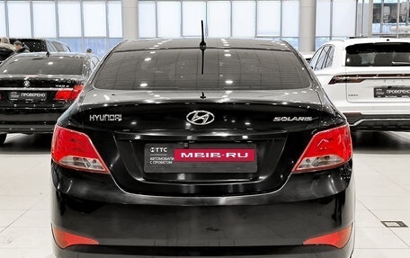 Hyundai Solaris II рестайлинг, 2015 год, 1 050 000 рублей, 10 фотография